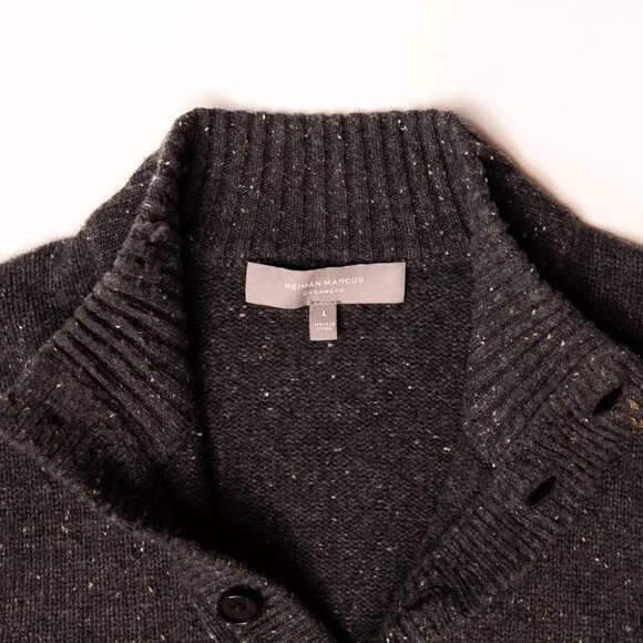 Neiman Marcus 100% Cashmere Sweater Men's Large Mock Neck 3-button PERFECT